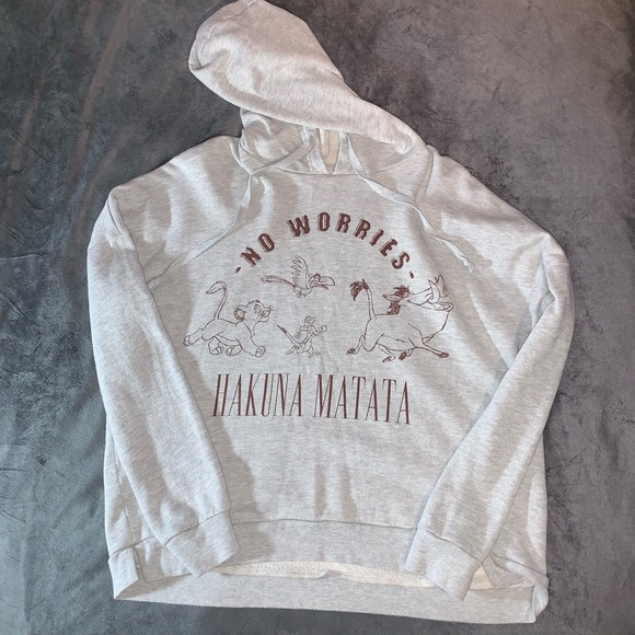 Disney Tops - Disney The Lion King Cropped Sweatshirt